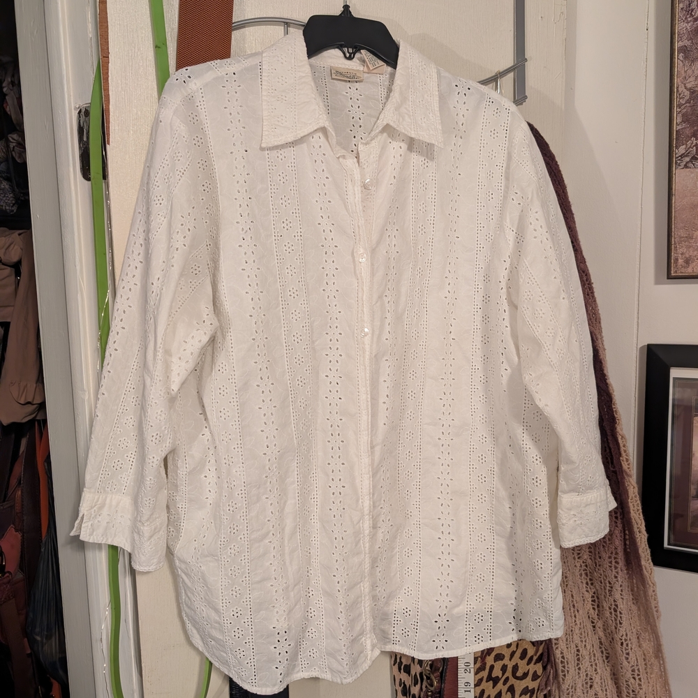 St. John's Bay White Eyelet Blouse